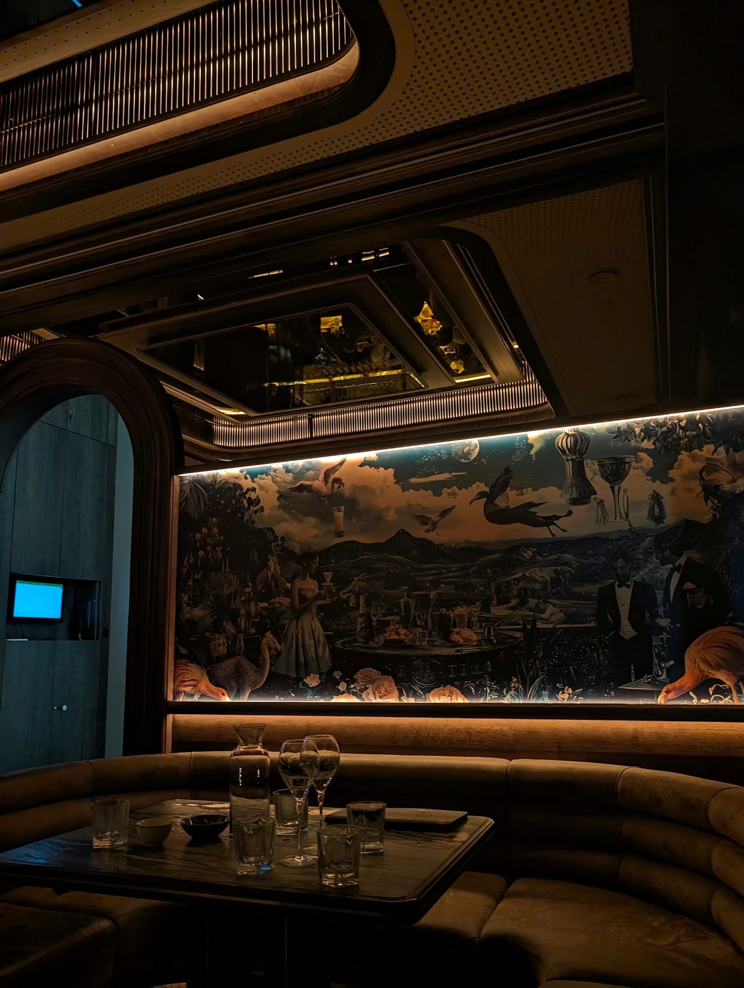 The Art Of Networking In Luxury Circles